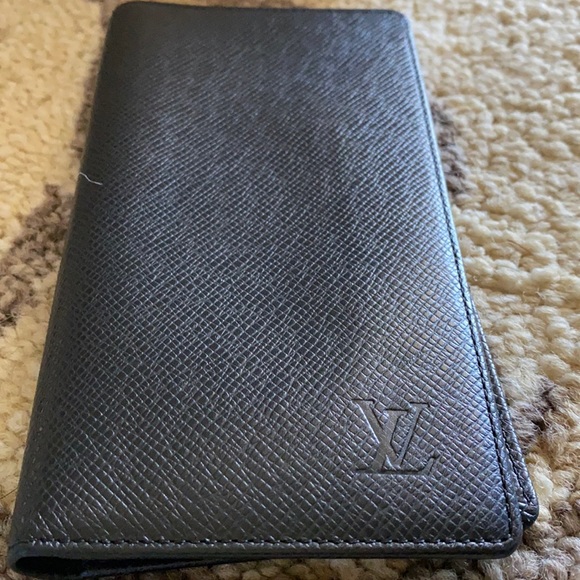 Louis Vuitton Other - Black Men’s LOUIS VUITTON CHECK BOOK